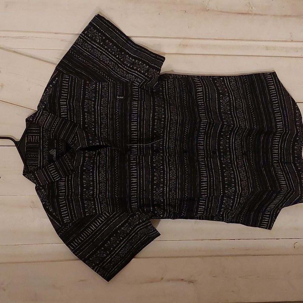 Molokai surf Co. Short sleeve button up shirt